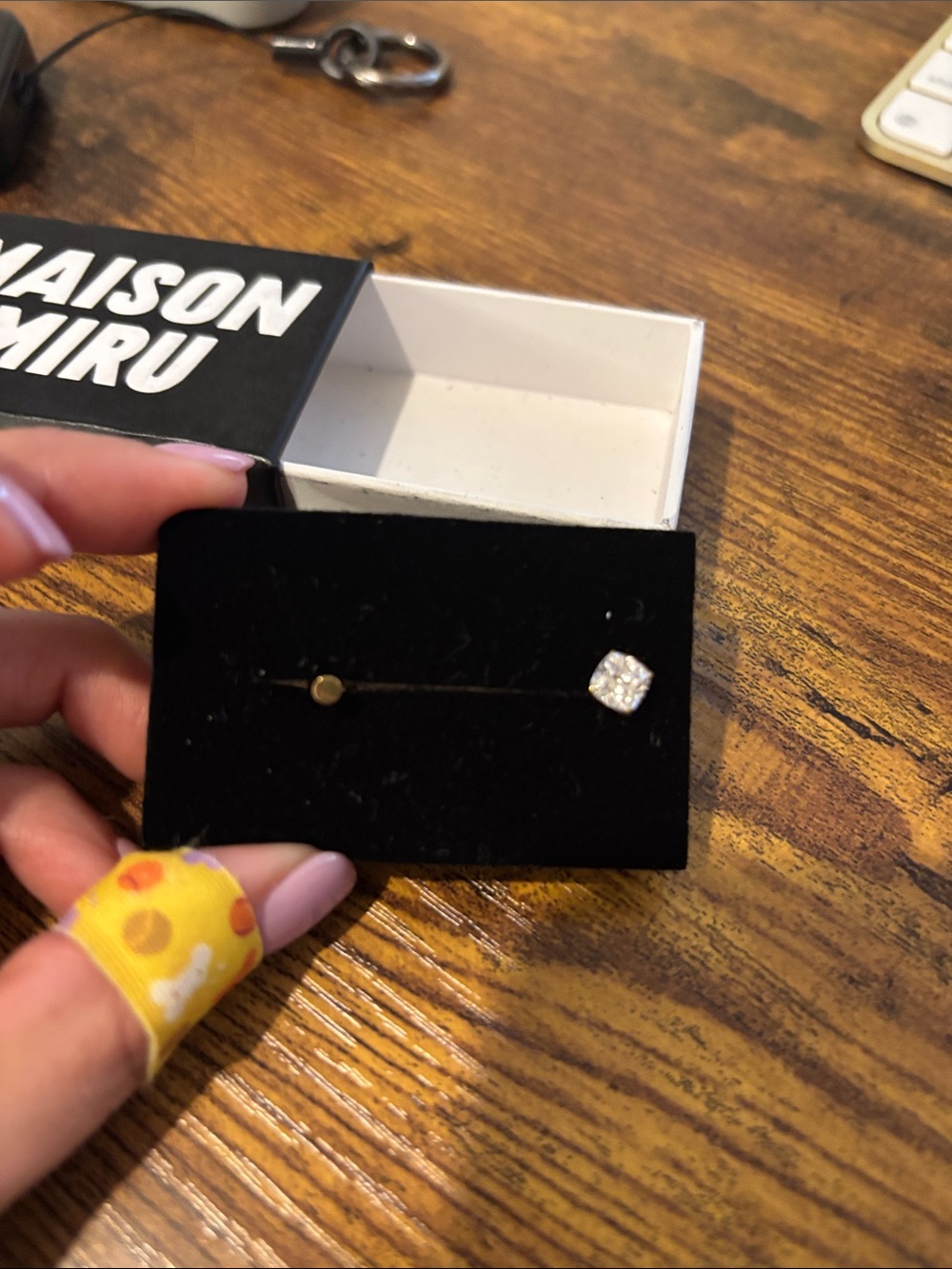 MAISON MIRU Gold Tone Cubic Zirconia Stud Earrings Flat Back - Picture 3 of 4